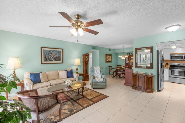 Foto del edificio - 171 Deer Creek Blvd