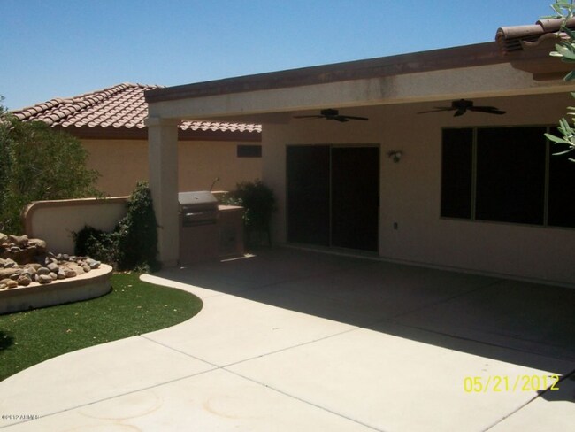 Building Photo - 16914 W Marcos De Niza Dr