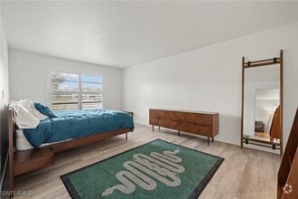 Building Photo - 400 Misty Pines Cir