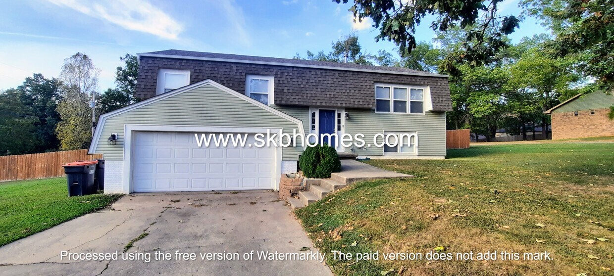 Primary Photo - 803 Wildwood Dr