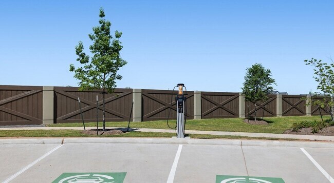 Foto del edificio - 3502 Harvest Bounty Dr