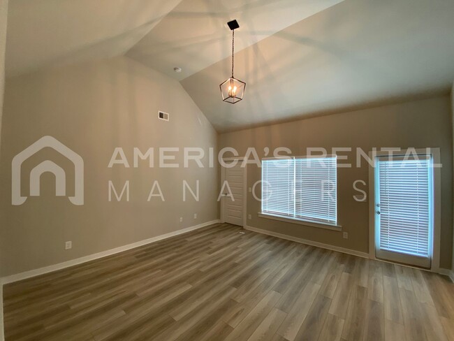 Foto del edificio - Home for Rent in Clanton, AL!!! SIGN A 13 ...