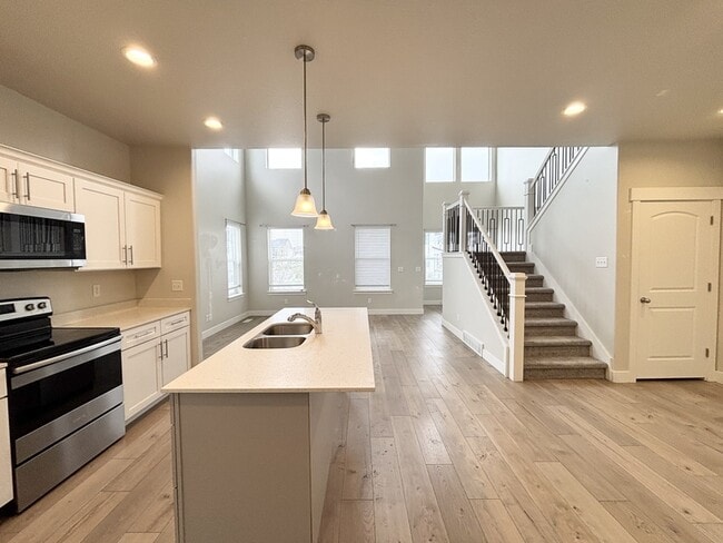 Foto del edificio - 3742 W Canyon Falls Dr