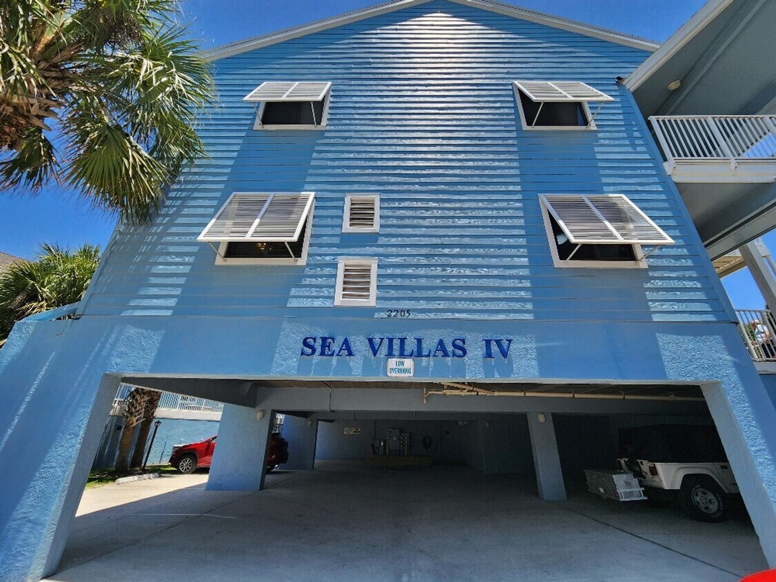 2205 Hill St, New Smyrna Beach, FL 32169 Condo for Rent in New Smyrna