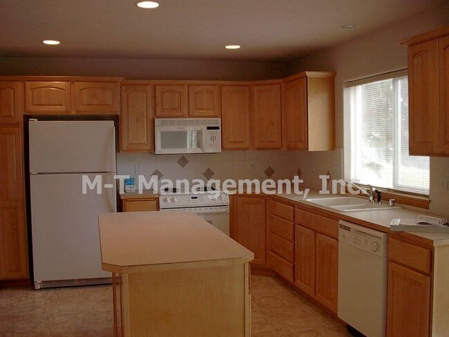 Building Photo - 8306 E Sandlewood Ln