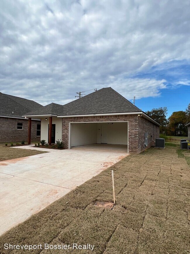 Foto del edificio - 4 br, 2 bath House - 779 Crozier Dr