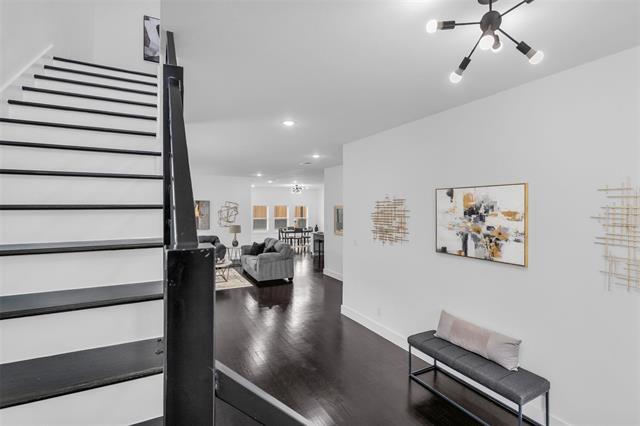 Building Photo - 407 Dubois Ave