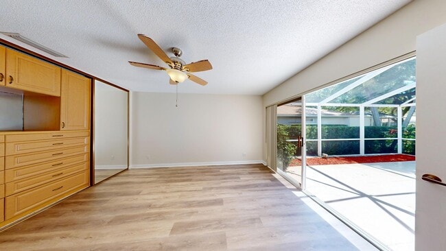 Building Photo - 7503 Geminata Oak Ct