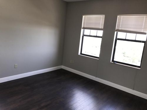 Foto del edificio - 511 Lucerne Ave