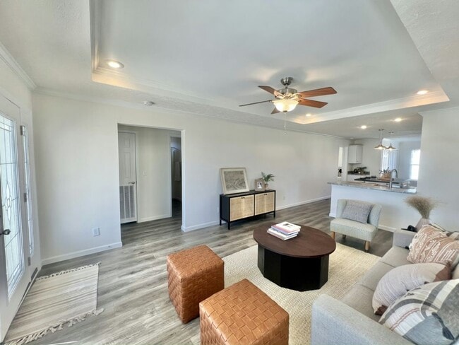 Building Photo - 34873 Minnow Ln