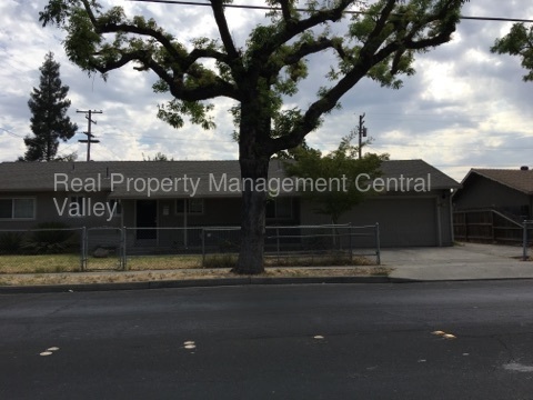 Primary Photo - 2112 Carver Rd