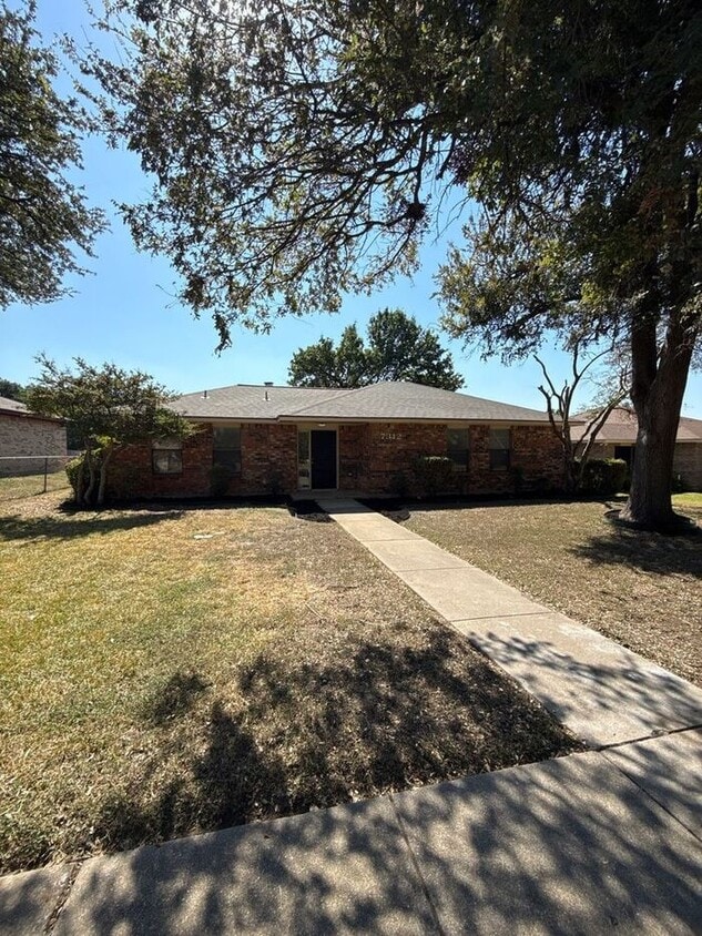 Foto principal - 7312 Boisenberry Ln