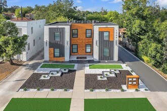 Building Photo - 1505 W Woodlawn Ave