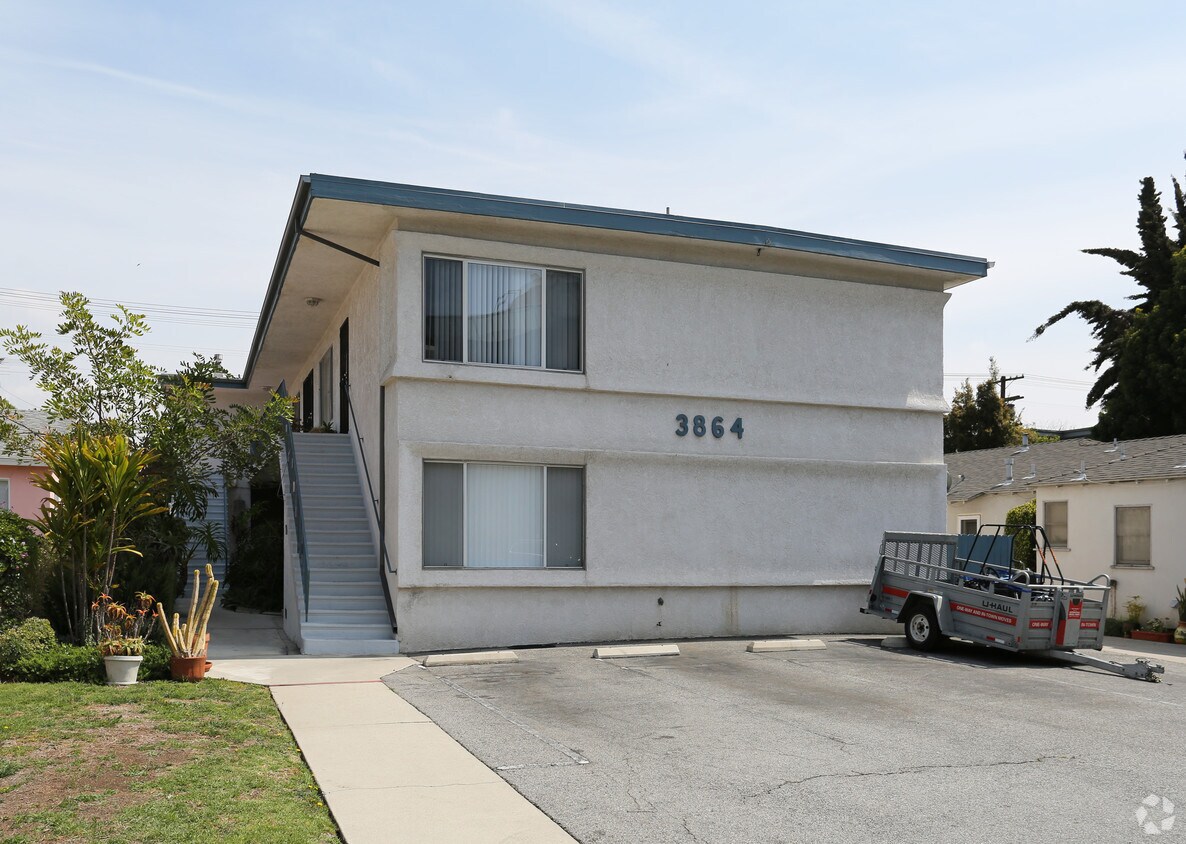 Primary Photo - 3864 Inglewood Blvd