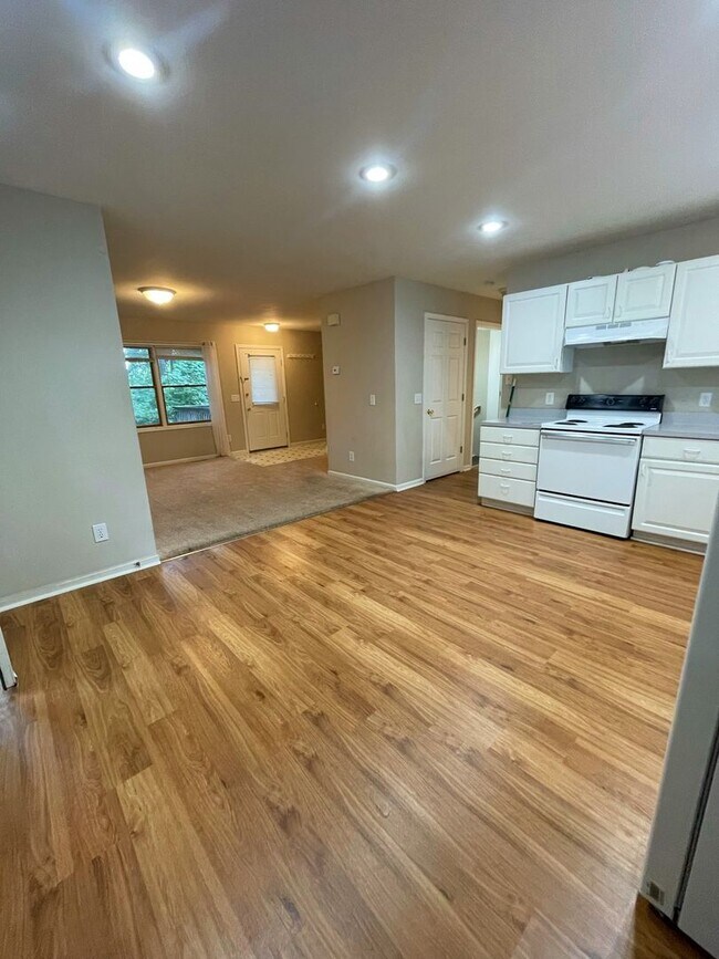 Foto del edificio - 230/232 Brookridge Ct.