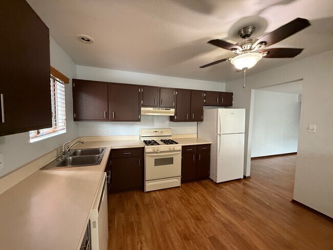 Foto del edificio - 9040 Orland Ct