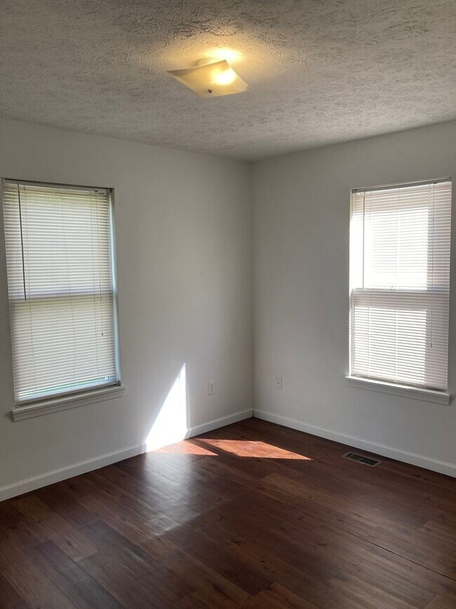 Foto del edificio - 3 bedroom house