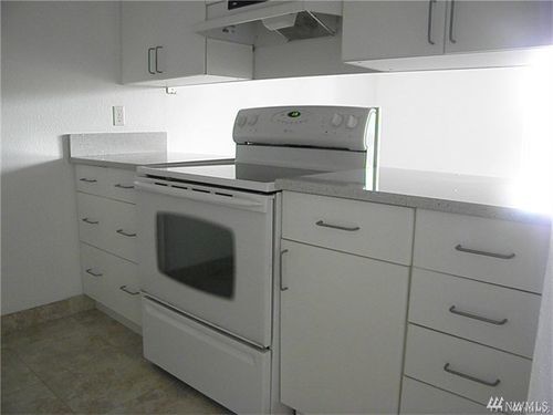 Building Photo - 2511 S 248th St