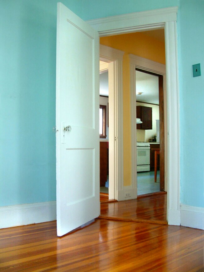 Middle Bedroom to Kitchen - 625 South St