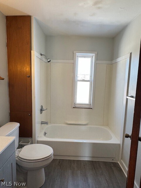 Foto del edificio - 455 E 200th St