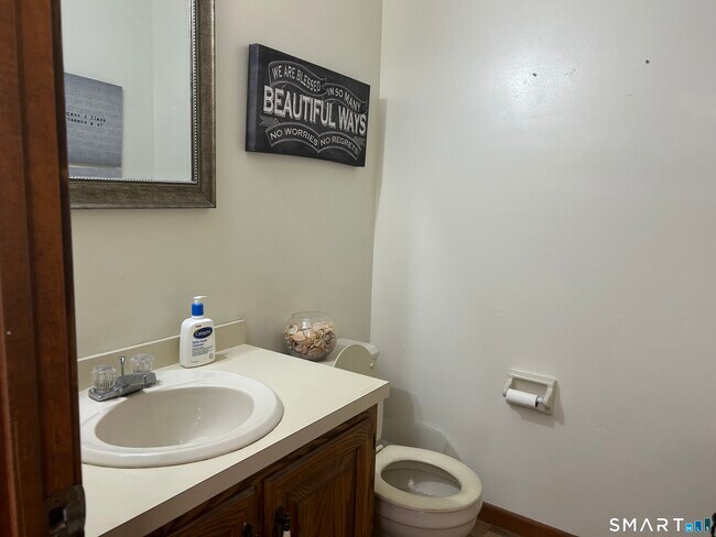 Foto del edificio - 17 Eagle Rock Cir