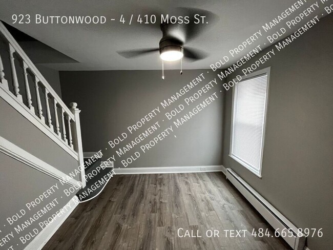 Building Photo - 923 Buttonwood-4 / 410 Moss St.