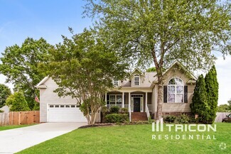 Building Photo - 8721 Magnolia Estates Dr