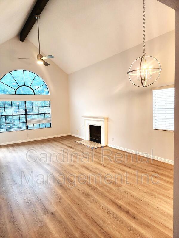 Foto principal - 130 Monterey Rd