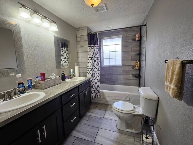 Foto del edificio - 14473 State Hwy O