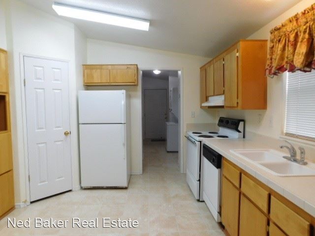 Building Photo - 3 br, 2 bath House - 1584 Willow Lake Rd N