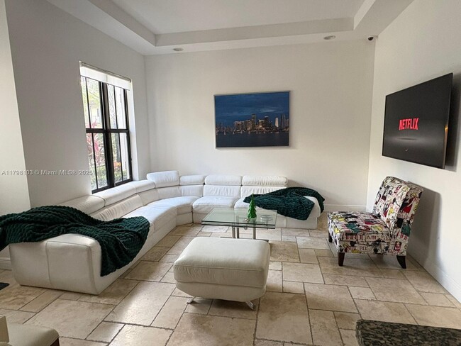 Foto del edificio - 5200 NW 83rd Ct