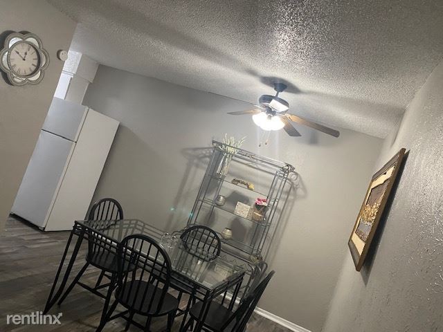 Foto del edificio - 2910 Prichard Ln
