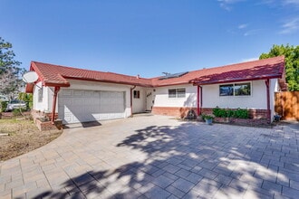 Building Photo - 4225 Borina Dr