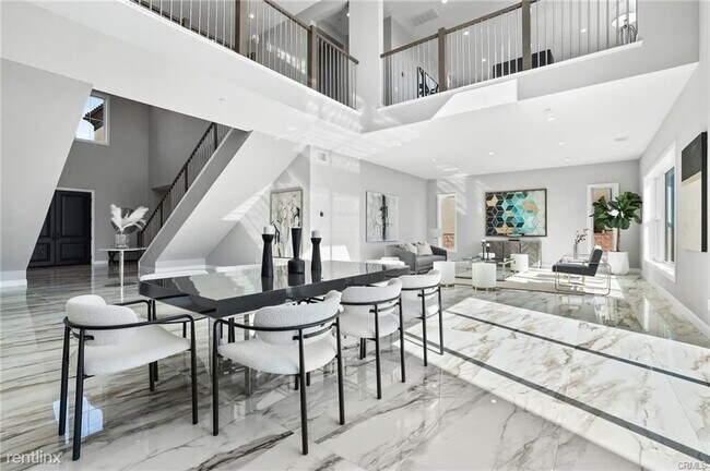 Foto del edificio - 5 br, 5.5 bath House - 20434 W Willoughby Ln