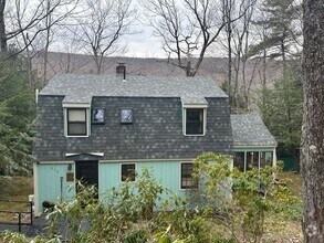 Building Photo - 319 Chalk Pond Rd