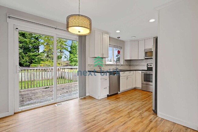 Foto del edificio - Beautiful remolded Single-family house