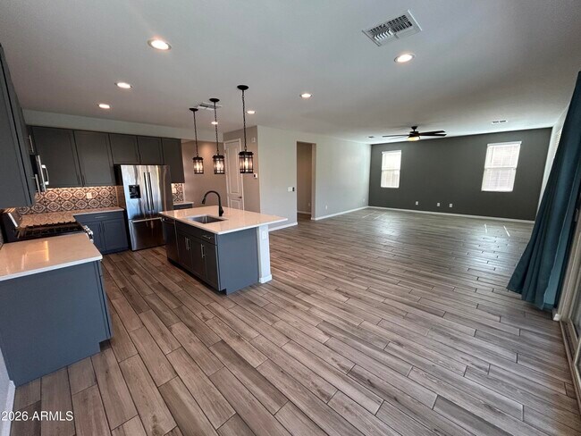 Foto del edificio - 17430 N 184th Ln