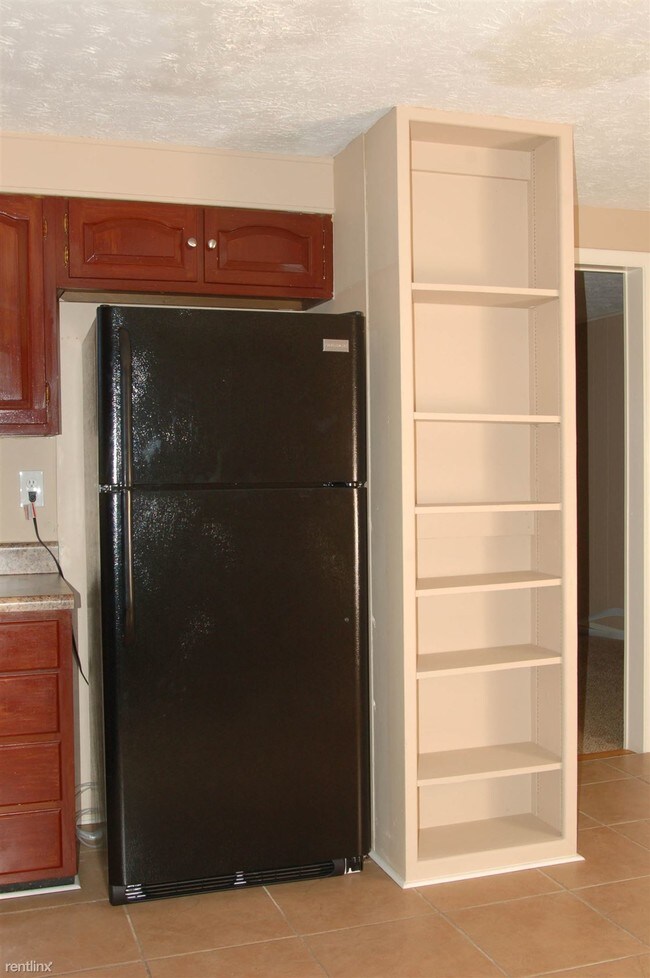 Building Photo - 3700 Bramblevine Cir