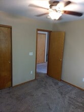 Building Photo - 4914 E 101st Ct