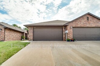 Building Photo - 433 Chalk Hill Ct