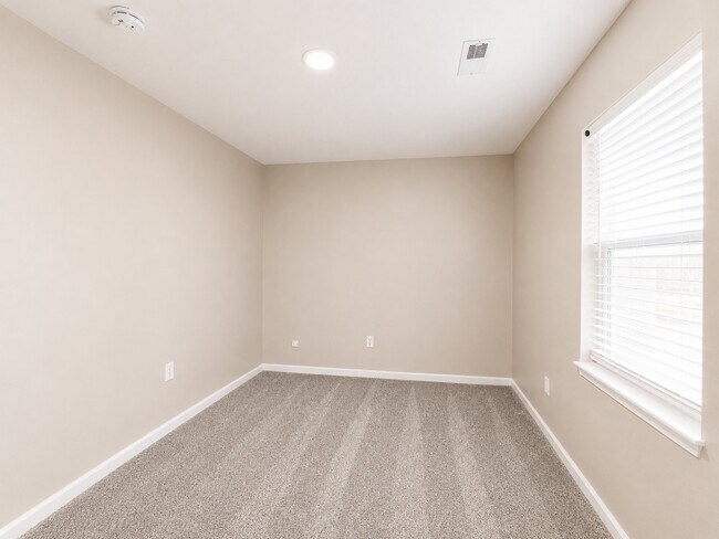 Foto del edificio - 306 Spangler Dr