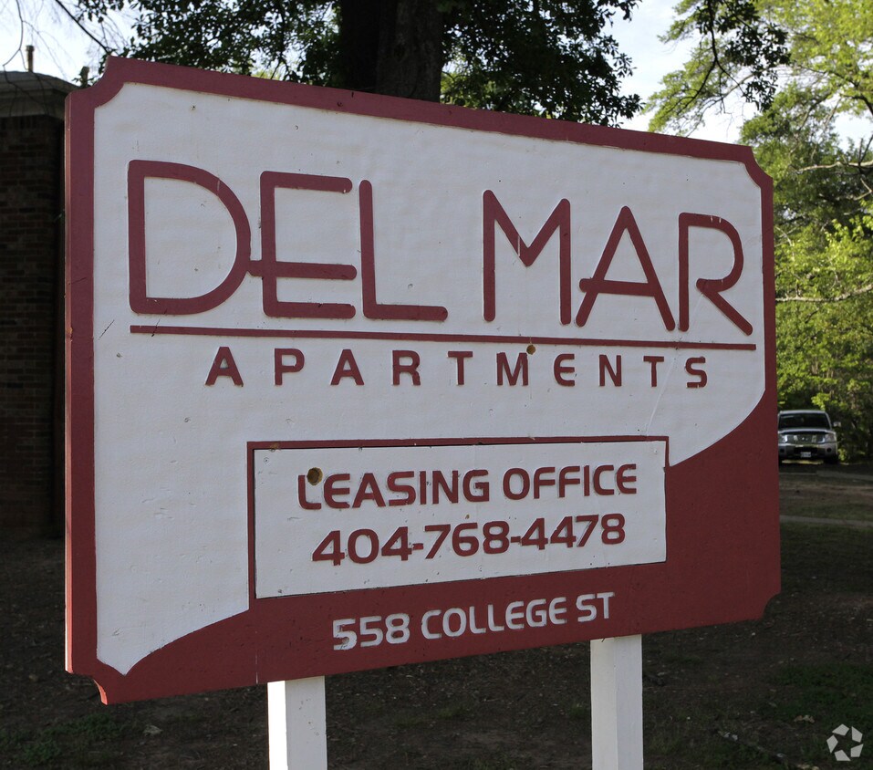 Del Mar Apartments Apartments in Hapeville, GA