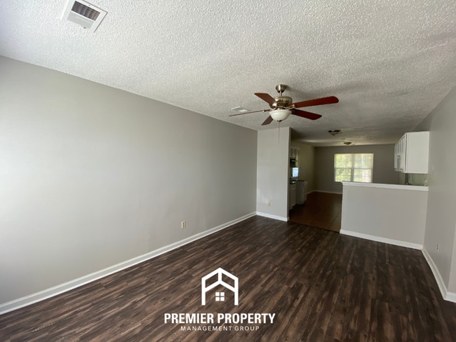 Foto del edificio - 4448 Kings Valley Cove W
