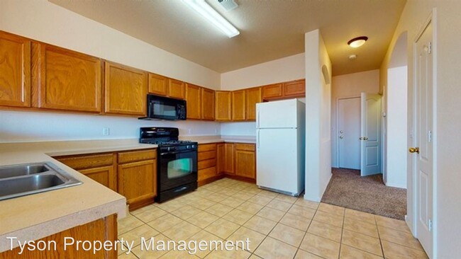 Building Photo - 3 br, 2.5 bath House - 6412 Los Pueblos NW