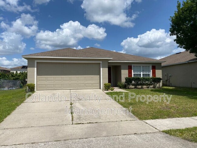 Building Photo - 831 Sterling Spring Rd