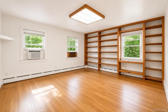 Building Photo - 445 NY-17M