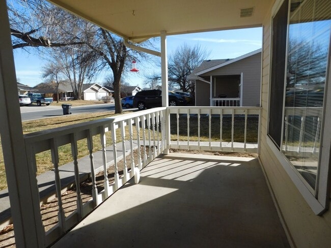 Photo - Duplex in Family Friendly Neighborhood House