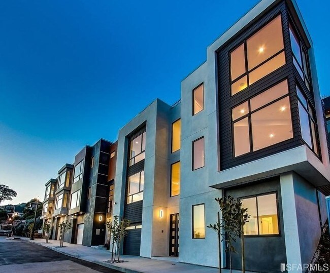 Foto del edificio - 965 Powhattan Ave