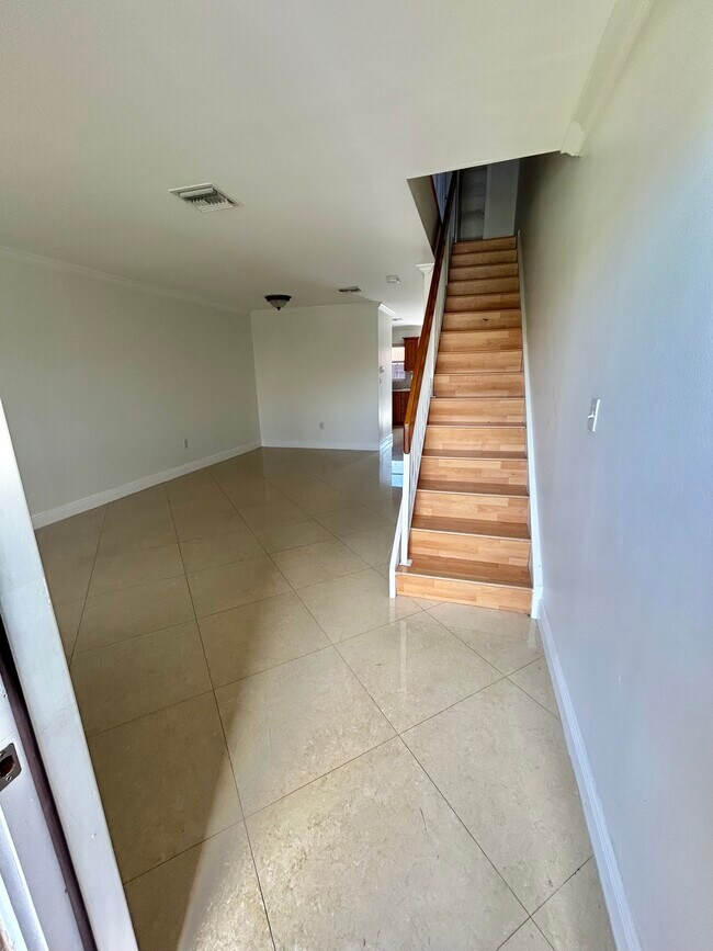 Photo - 6435 SW 129th Pl Townhome