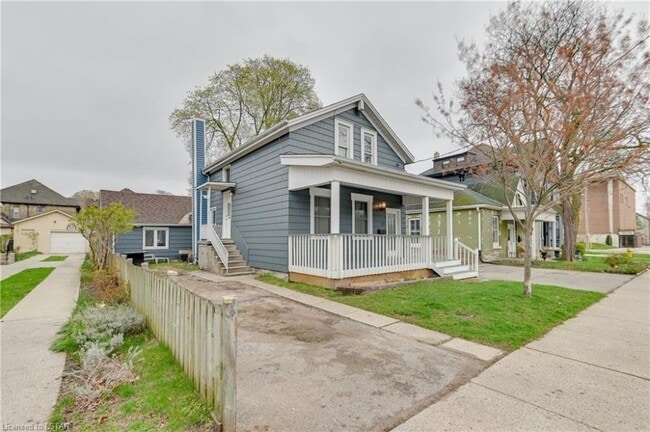 Building Photo - Stylish 1 Bedroom Unit in Downtown London – All Utilities & Parking Included – $1,500/month